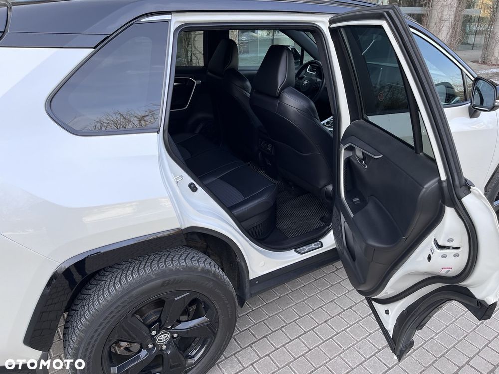 Toyota RAV4 - 21