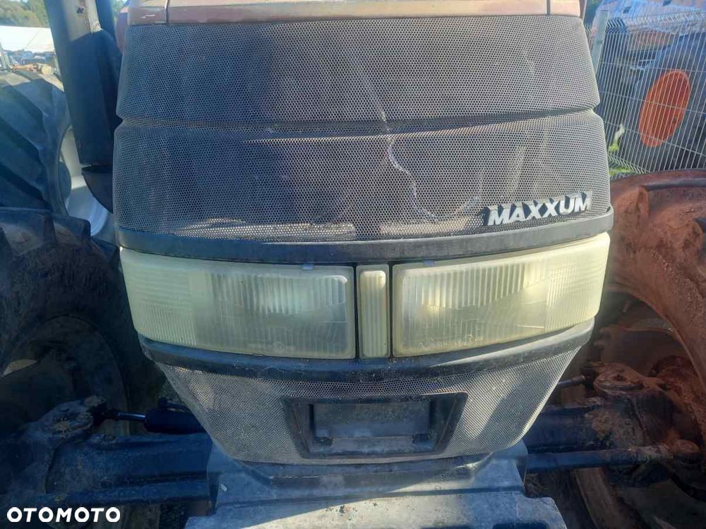 Maska pokrywa silnika 82034133 Case MXU110 - 3