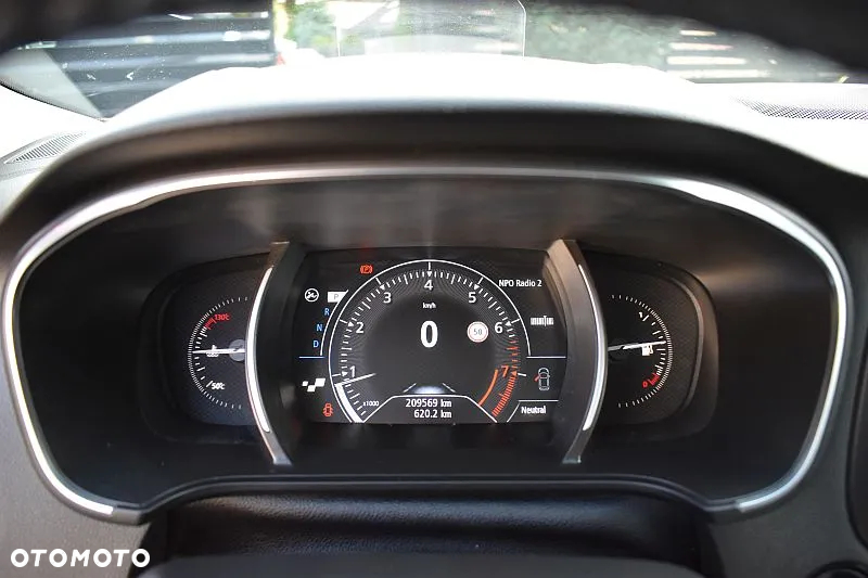 Renault Megane 1.6 TCe GT EDC - 39