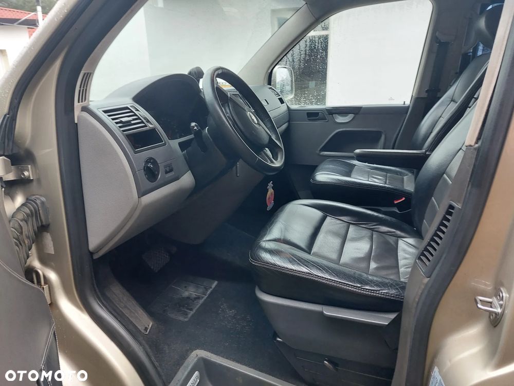 Volkswagen Transporter - 7