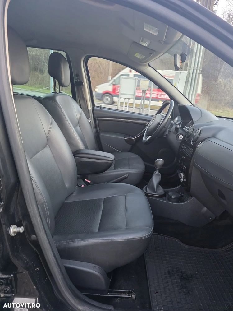 Dacia Duster 1.5 dCi 4x2 Prestige - 6