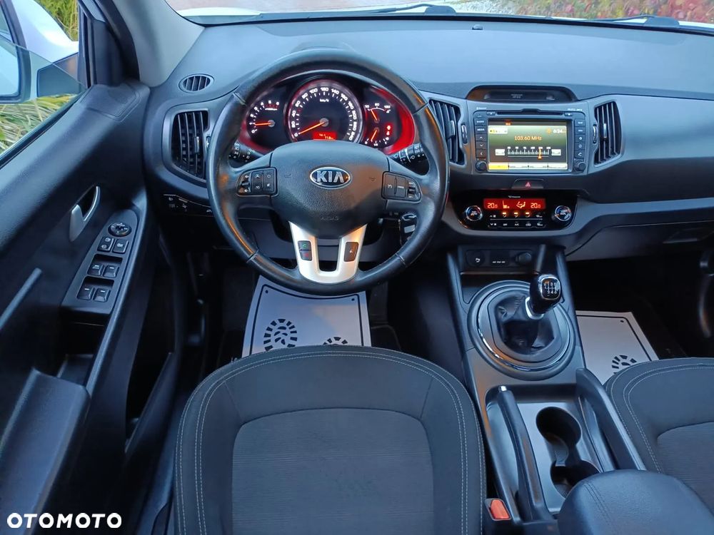 Kia Sportage - 14