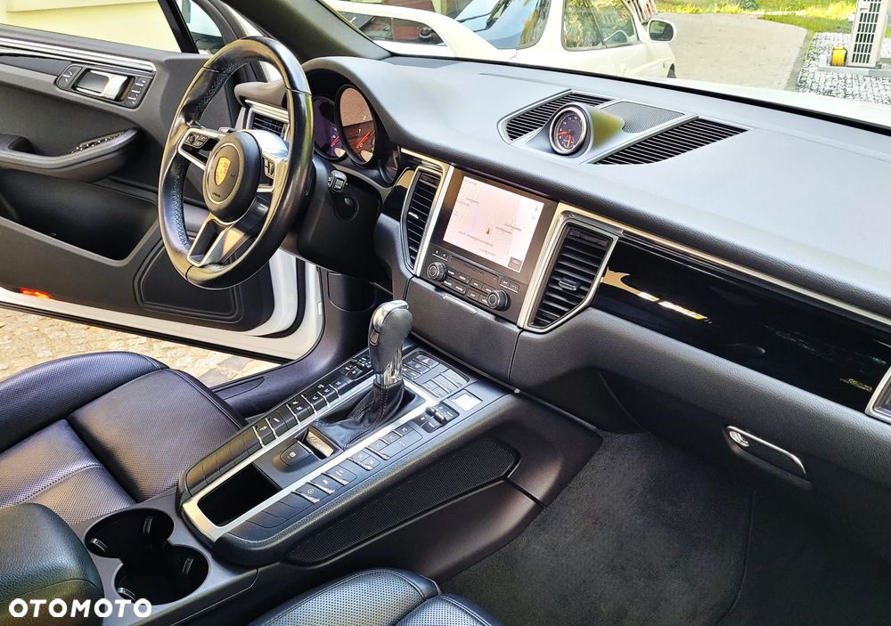 Porsche Macan PDK - 10