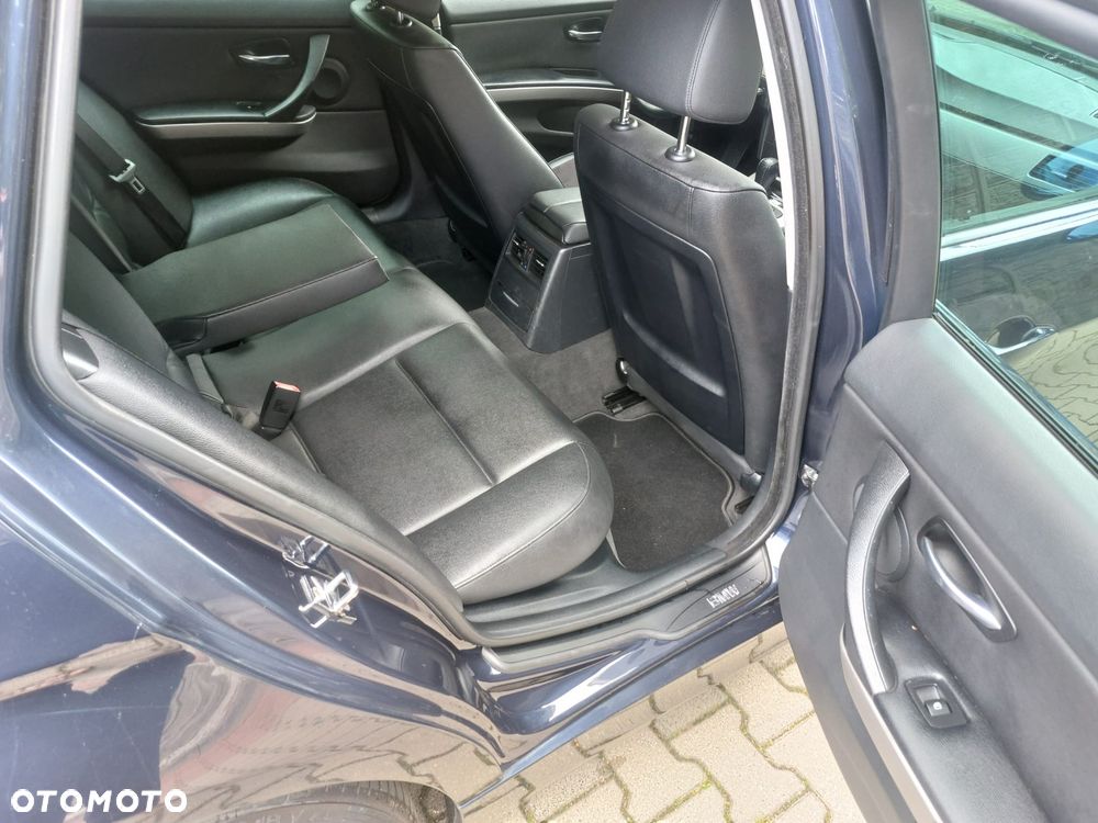 BMW Seria 3 - 8