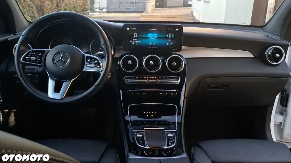Mercedes-Benz GLC - 20
