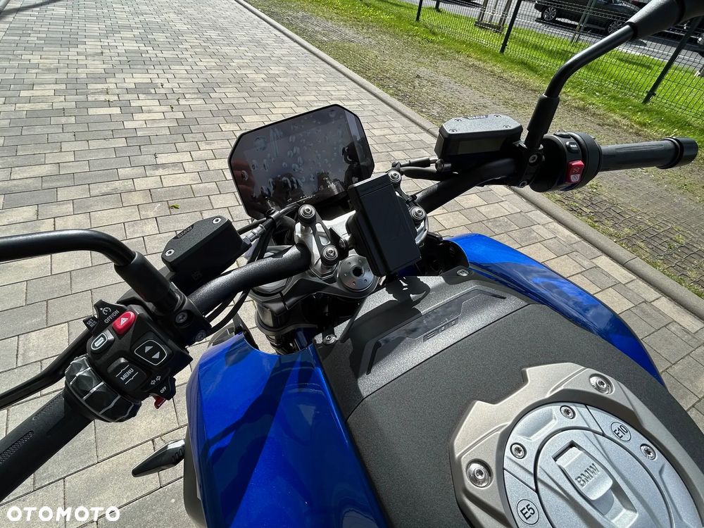 BMW R - 10