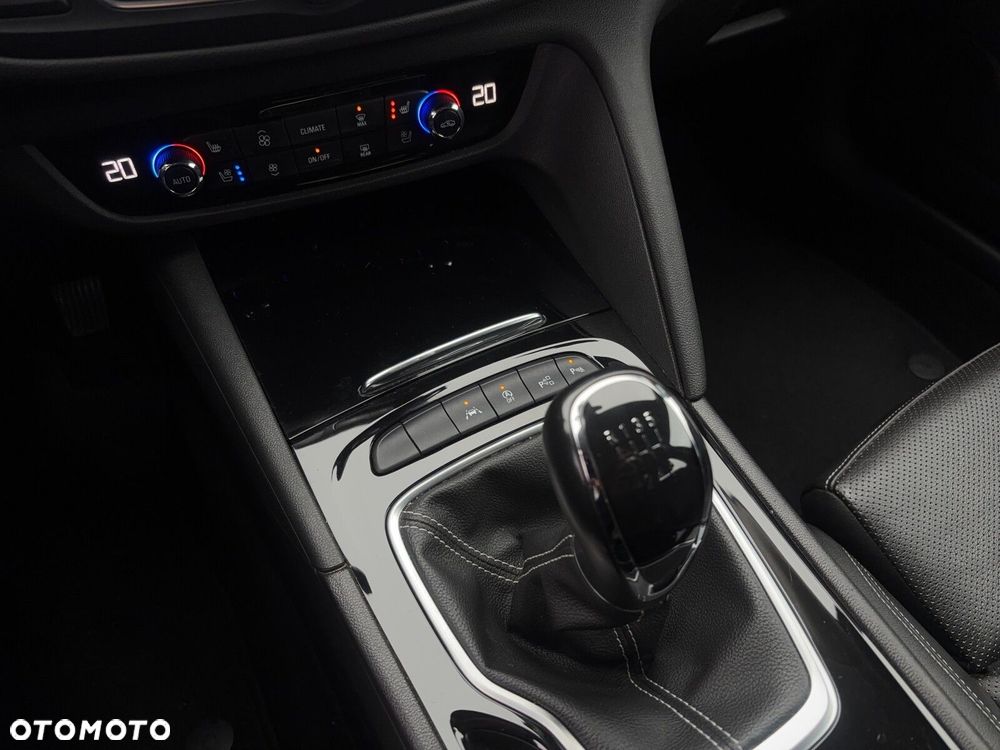 Opel Insignia 2.0 CDTI Exclusive S&S - 19