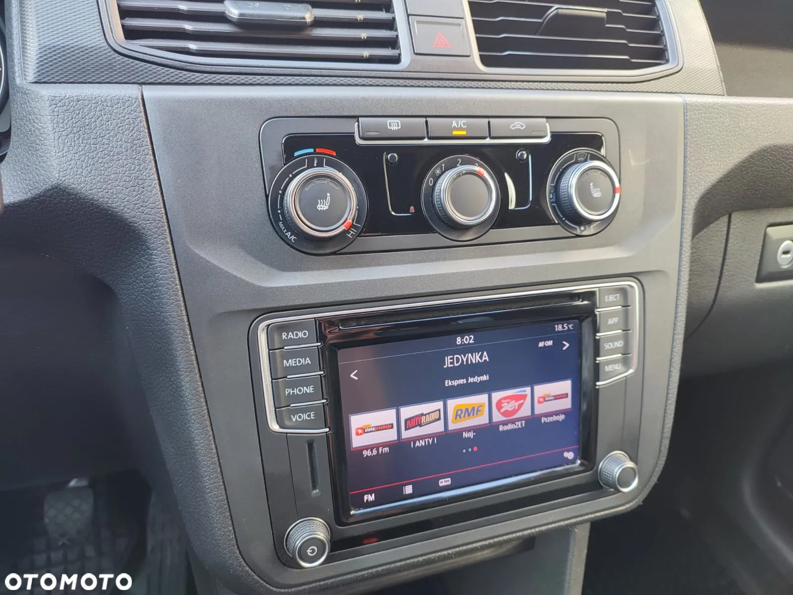 Volkswagen CADDY - 24