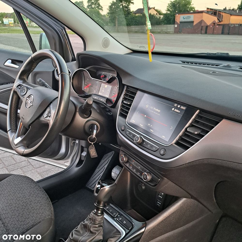 Opel Crossland X - 7