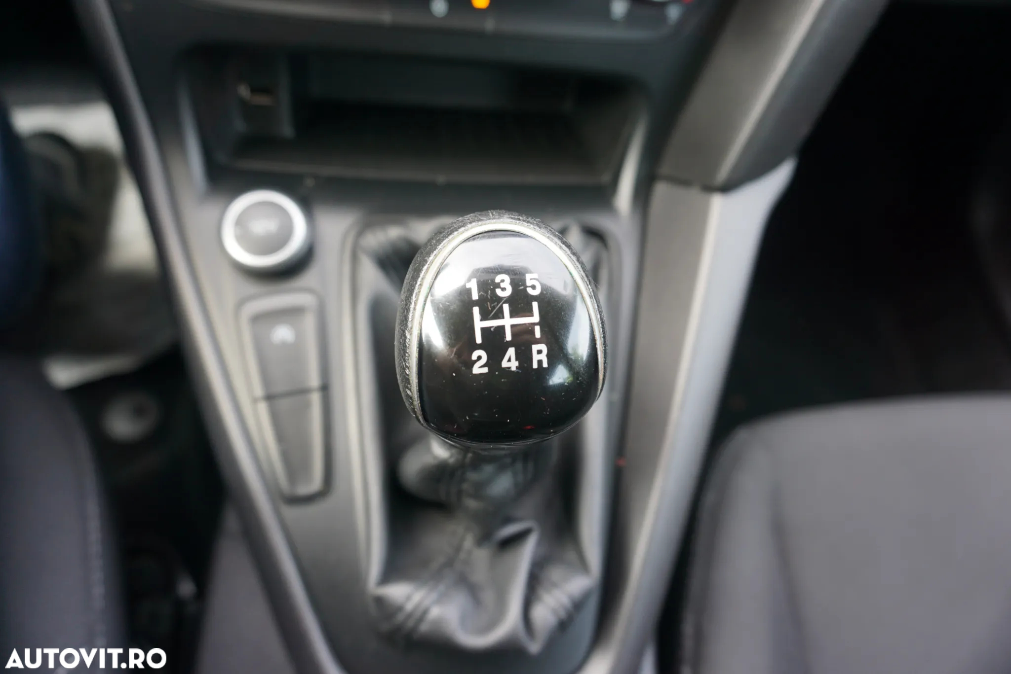 Ford Focus 1.0 EcoBoost Start Stop Trend - 25