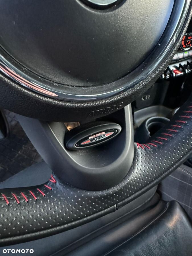MINI Cooper S - 8