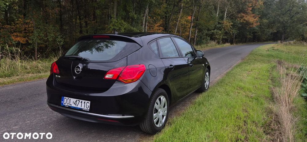 Opel Astra - 10