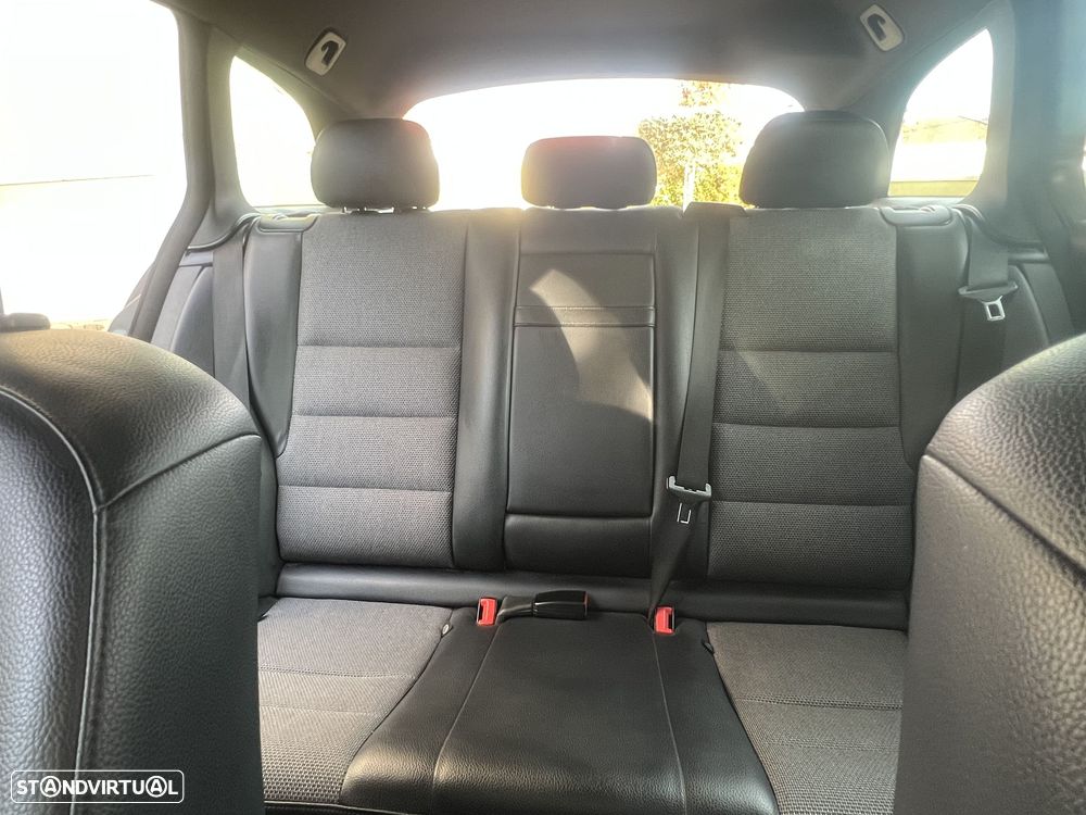 Mercedes-Benz C 220 Station CDI DPF (BlueEFFICIENCY) 7G-TRONIC Avantgarde - 19