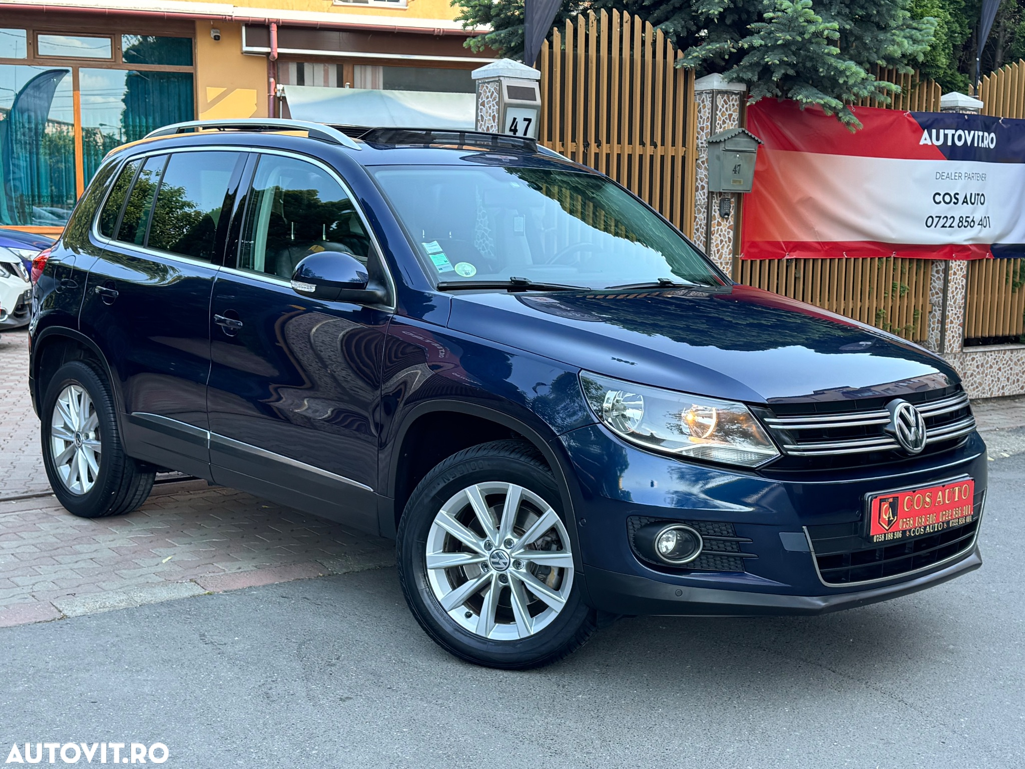 Volkswagen Tiguan 2.0 TDI DPF 4Motion BlueMotion Technology DSG Sport & Style - 3