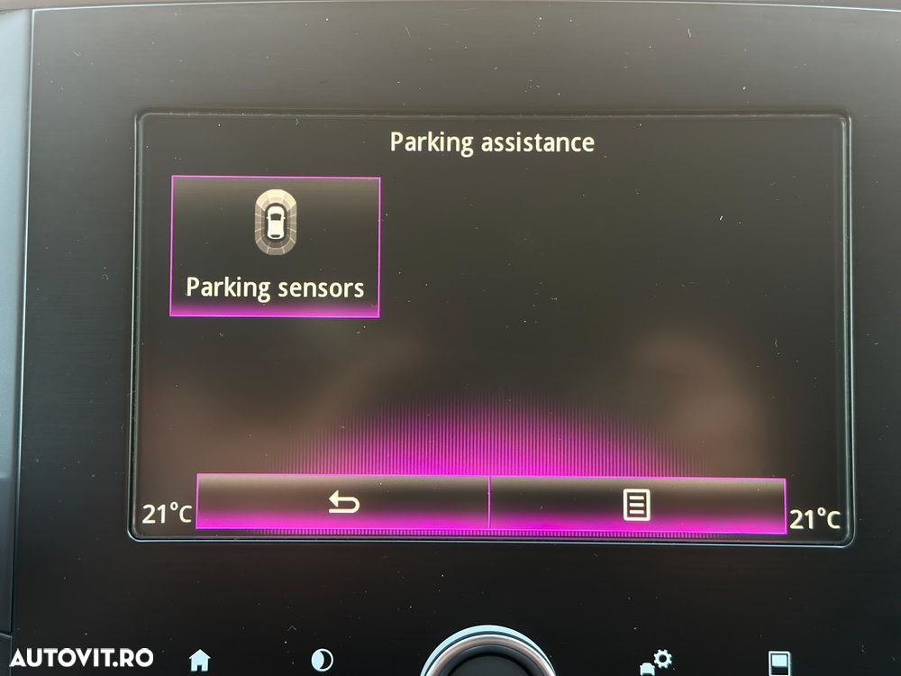 Renault Megane ENERGY TCe 130 EDC INTENS - 29