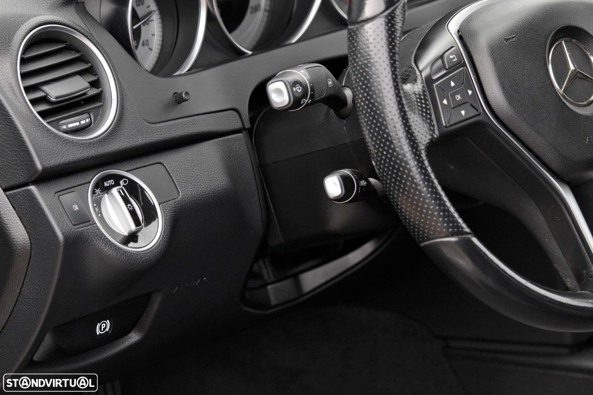 Mercedes-Benz C 180 CGi BE - 8