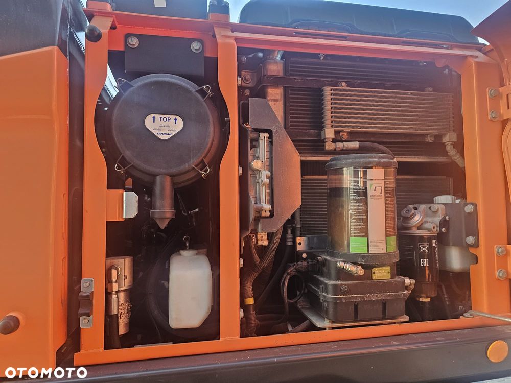 Doosan DX160W-5 - 14