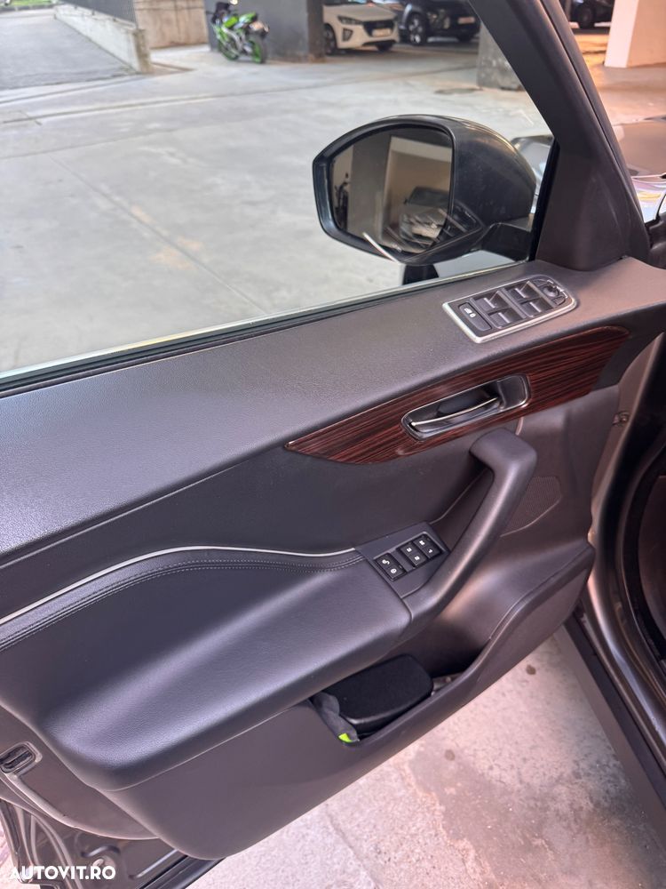 Jaguar F-Pace 20d AWD Prestige - 19