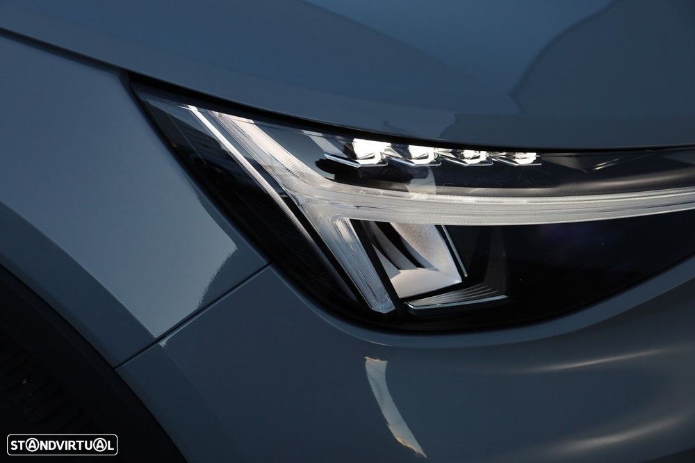 Volvo XC 40 2.0 B3 Core - 29