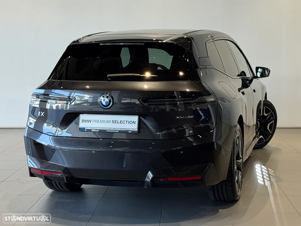 BMW iX xDrive 50 Pack Desportivo - 4