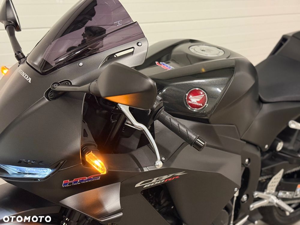 Honda CBR - 26