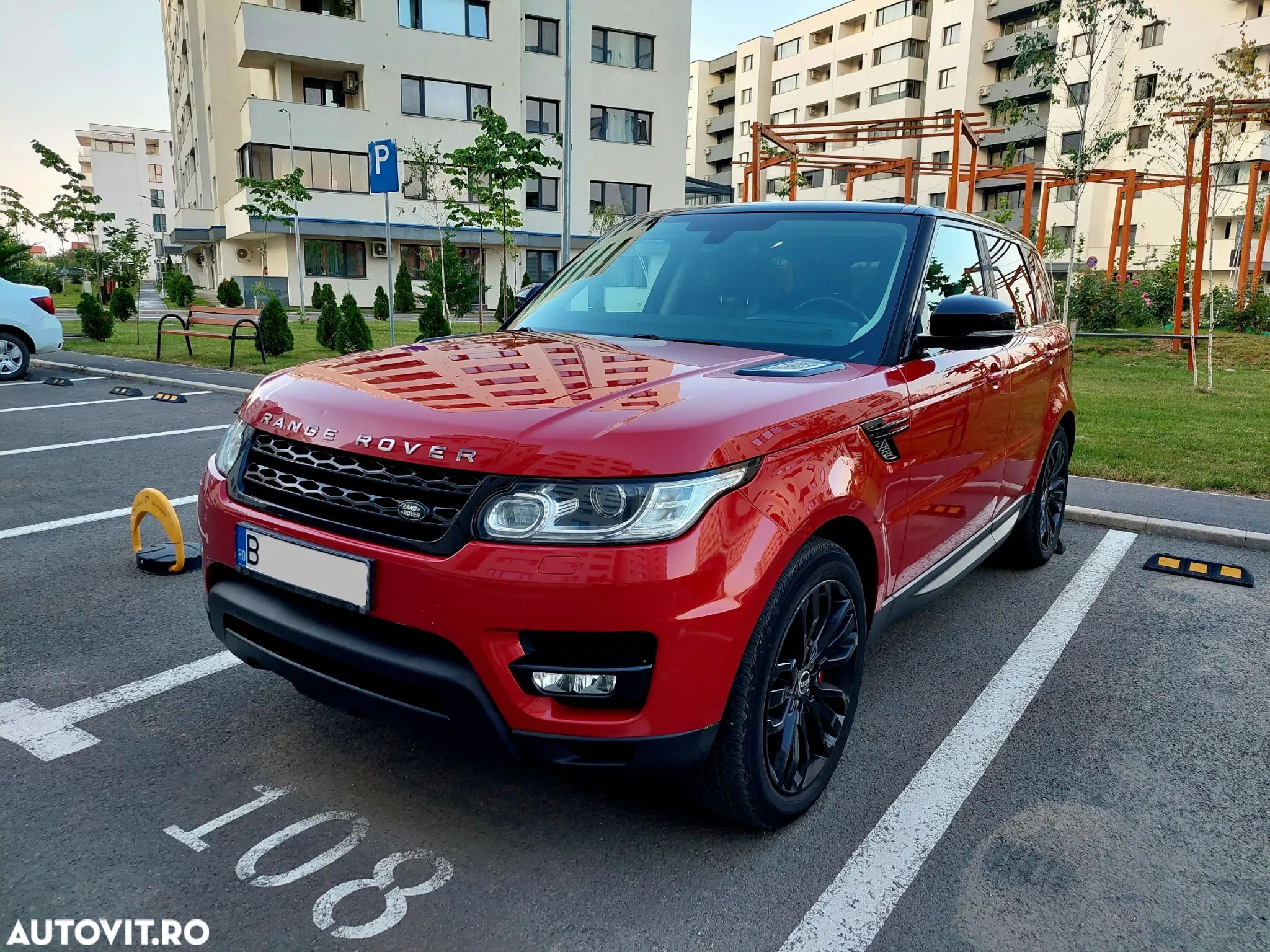 Land Rover Range Rover Sport - 1