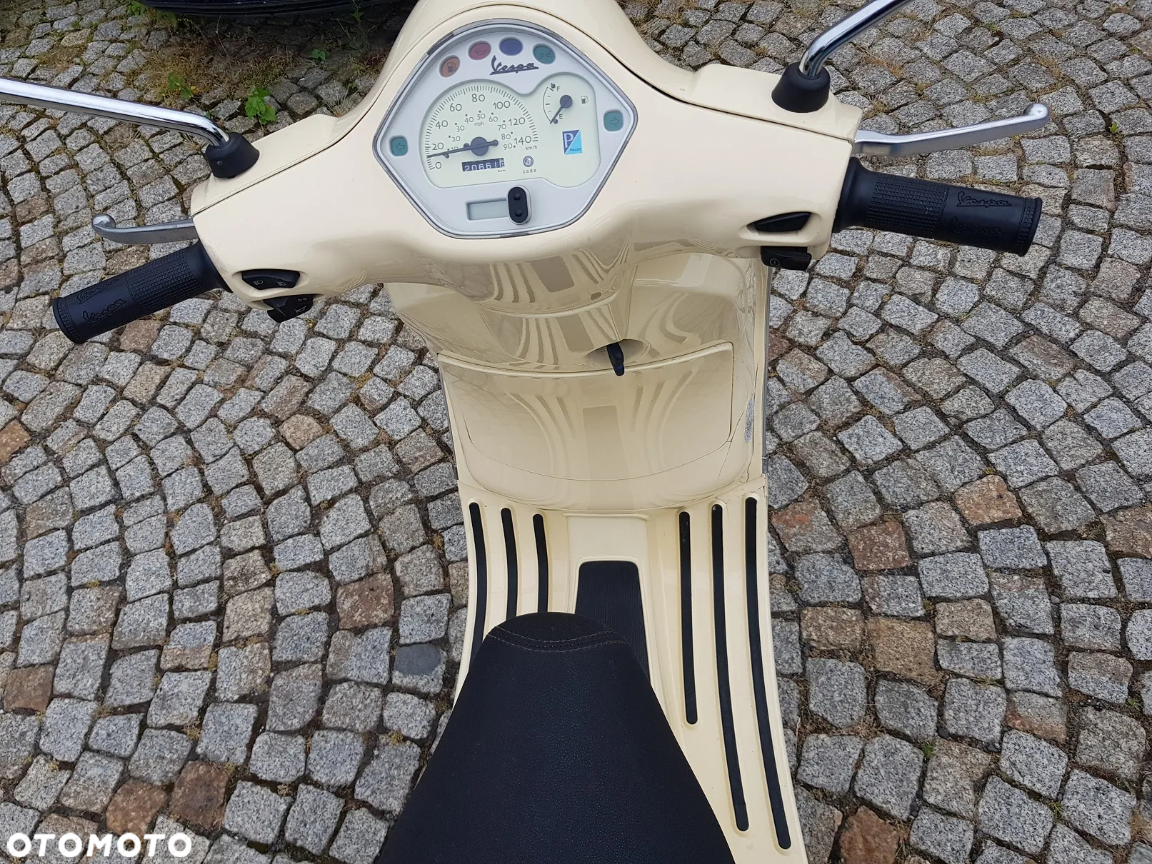 Vespa LX - 7