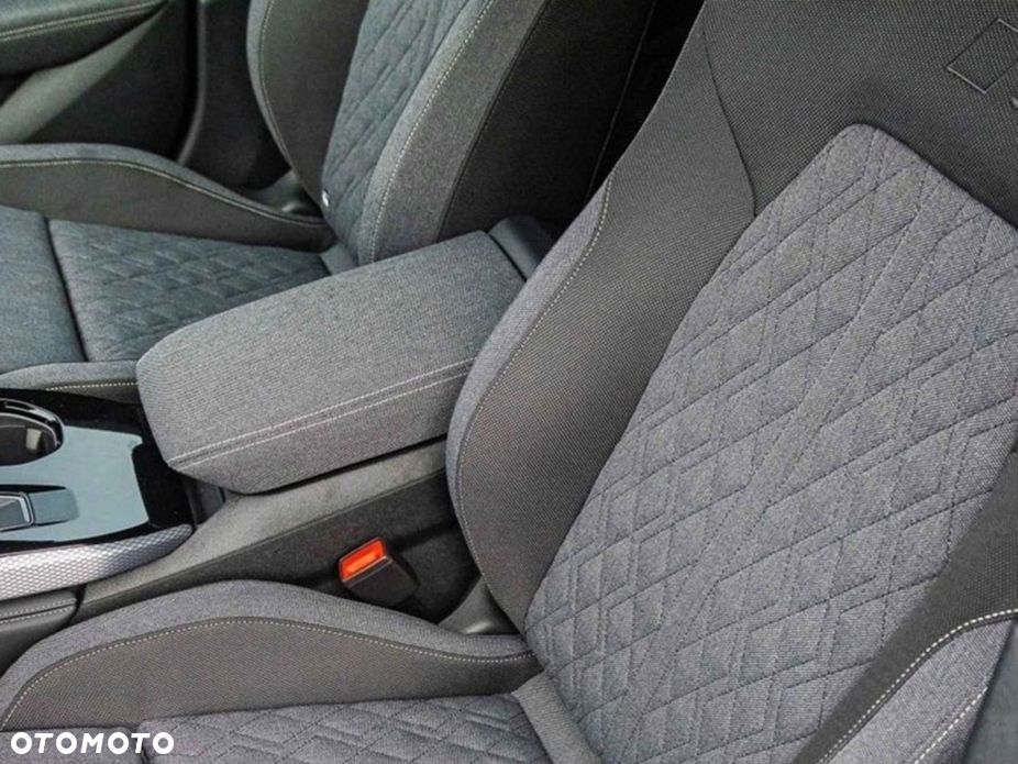 Audi A6 - 4