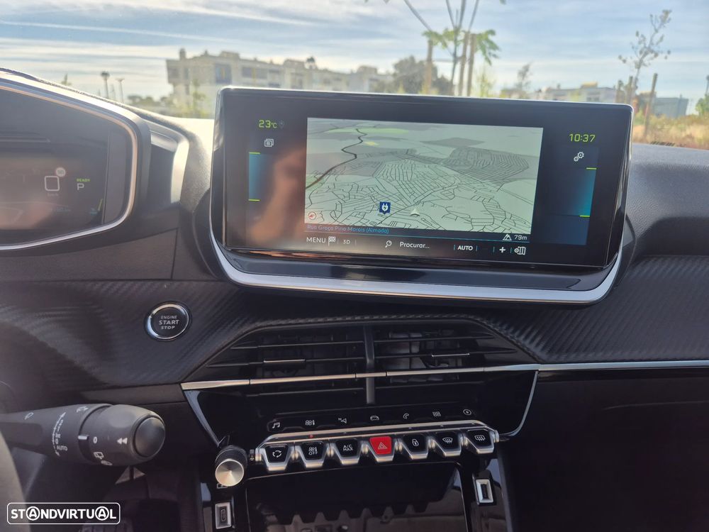 Peugeot e-208 Allure Pack - 15