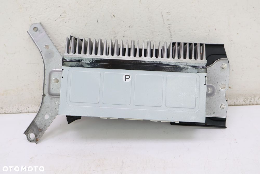 TOYOTA LAND CRUISER 200 08-11 WZMACNIACZ 86280-60400 - 1