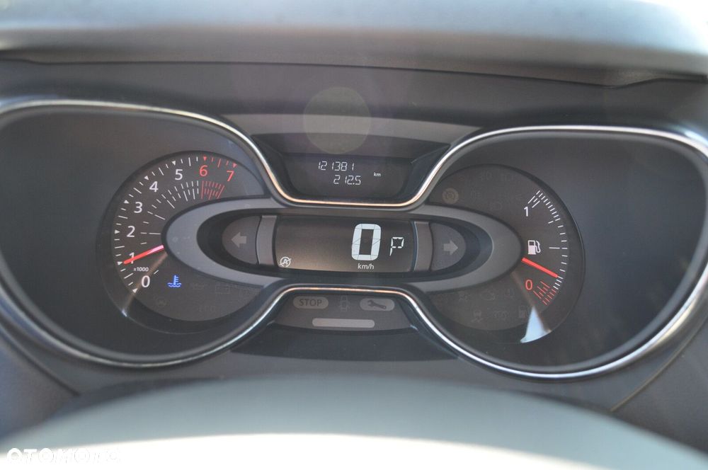 Renault Captur - 13