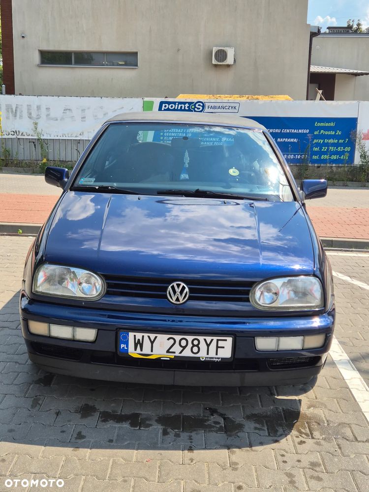 Volkswagen Golf 1.8 GL - 3