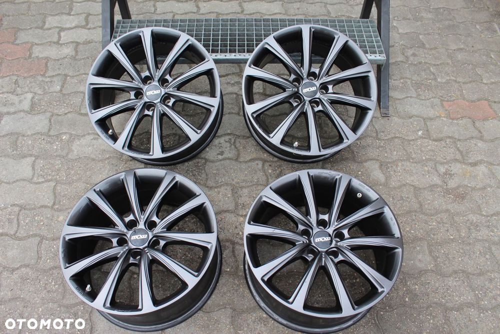 OXXO 18cali 5x112 ET20 8J AUDI BMW SKODA VW - 2