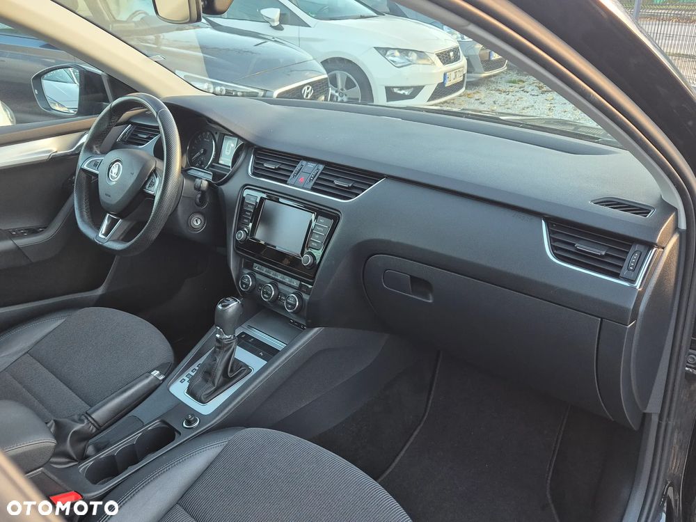 Skoda Octavia 2.0 TDI (Green tec) DSG Ambition - 13