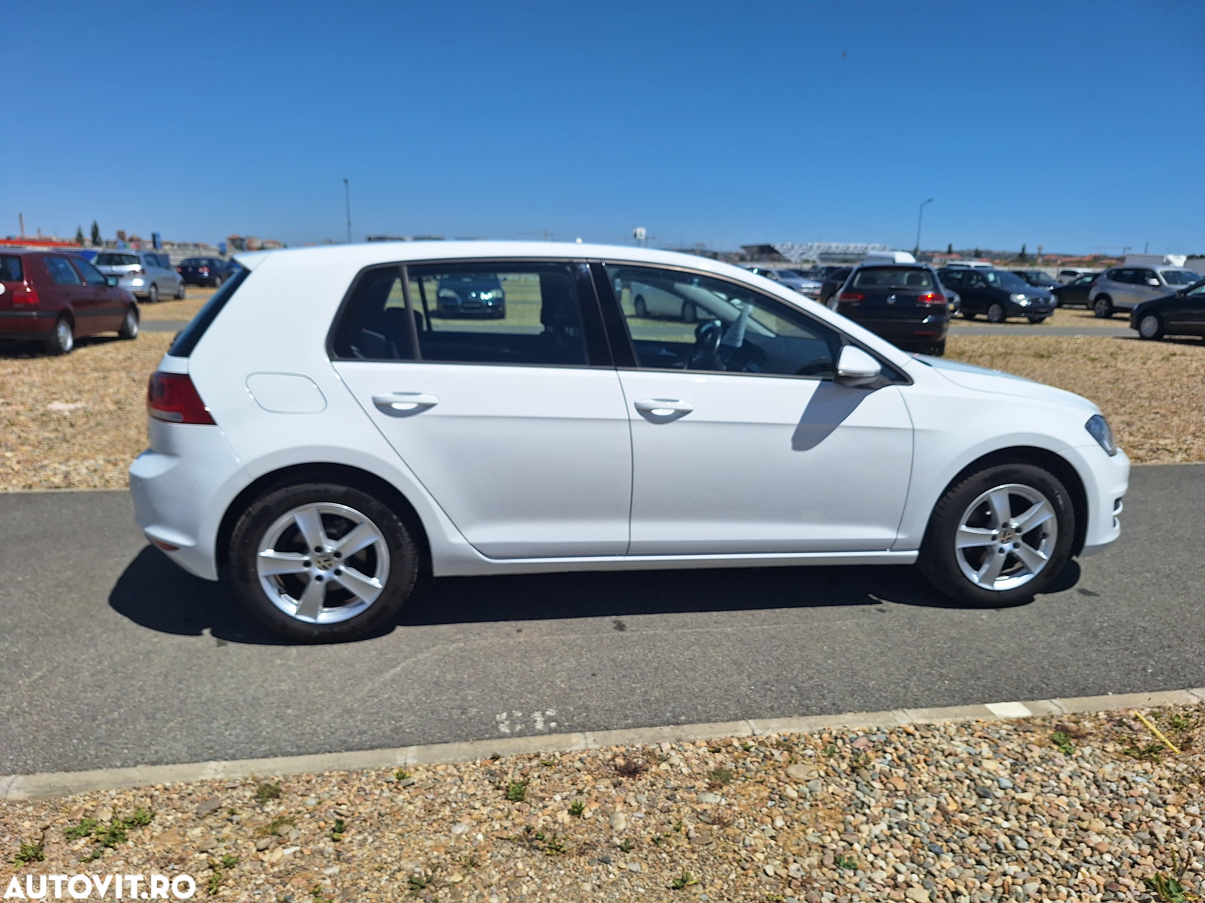 Volkswagen Golf - 3