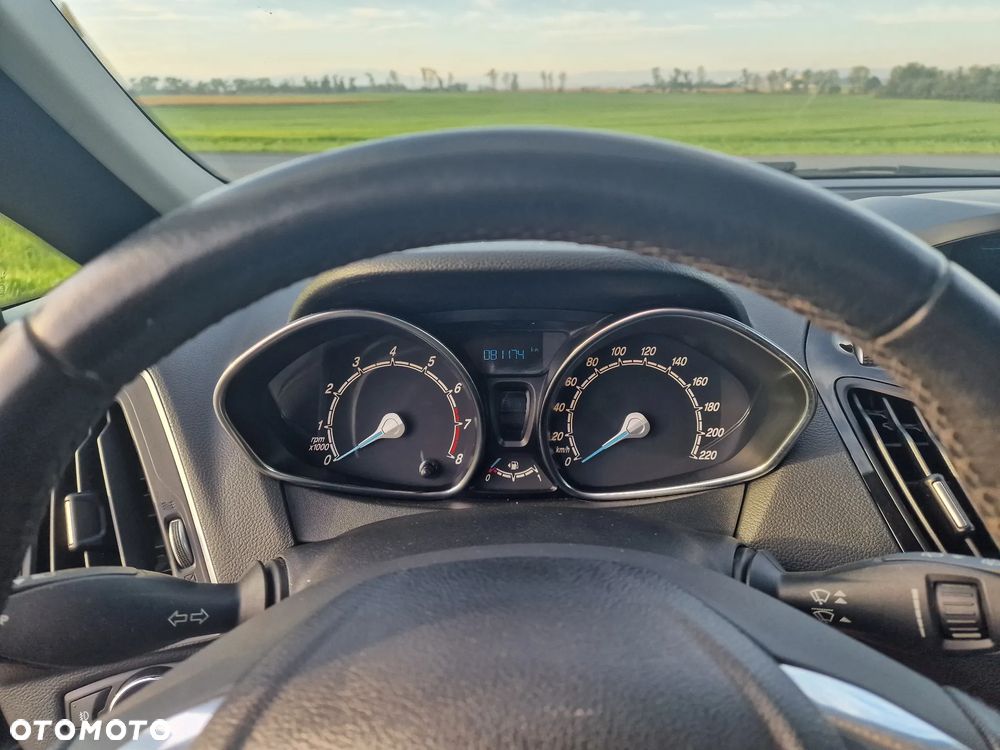 Ford B-MAX - 11
