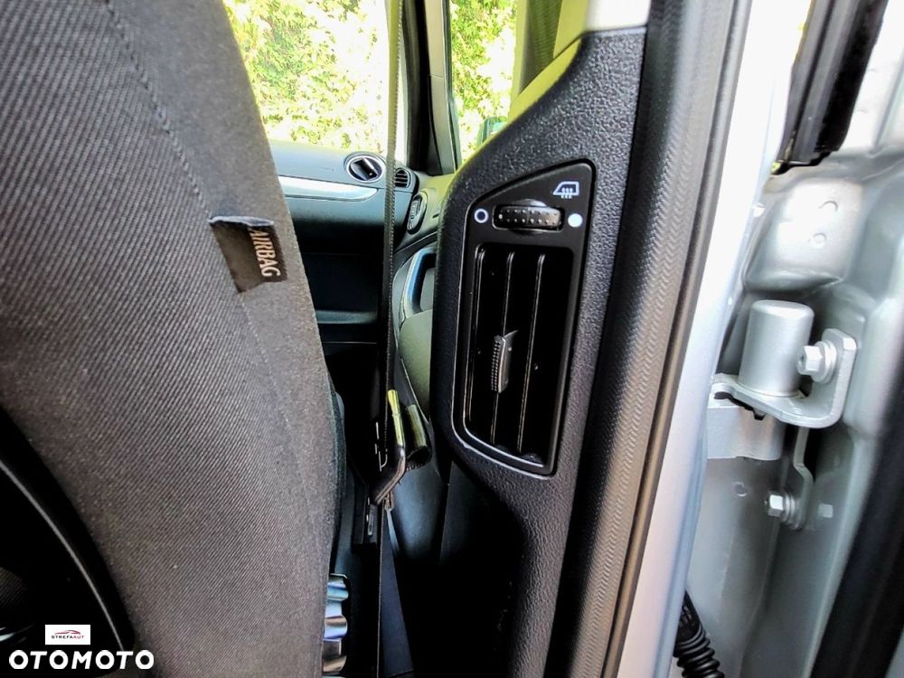 Ford S-Max - 18