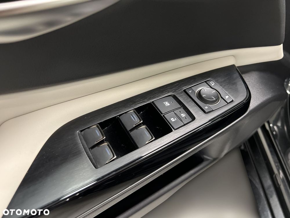Lexus ES 300h Business Edition - 22