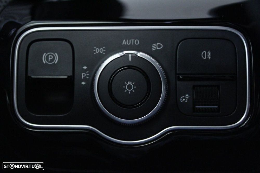 Mercedes-Benz A 180 d - 28