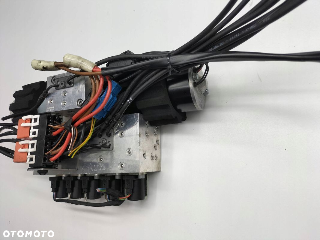 POMPA DACHU BMW 3 E92 E93 71287800 - 4