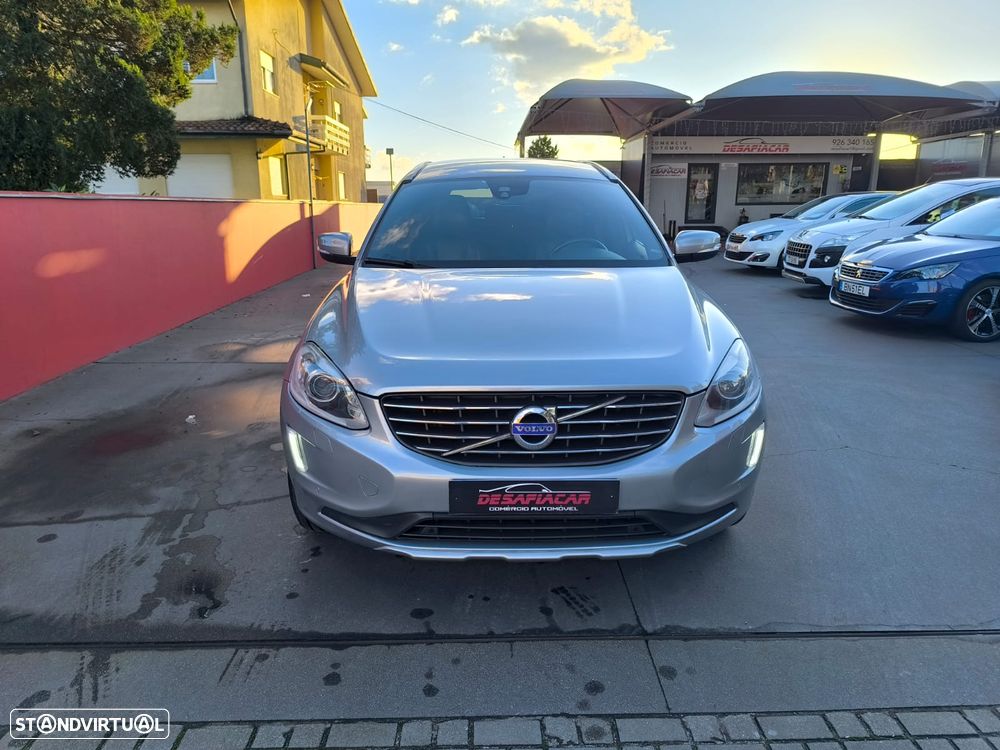 Volvo XC 60 D4 Geartronic Summum - 3