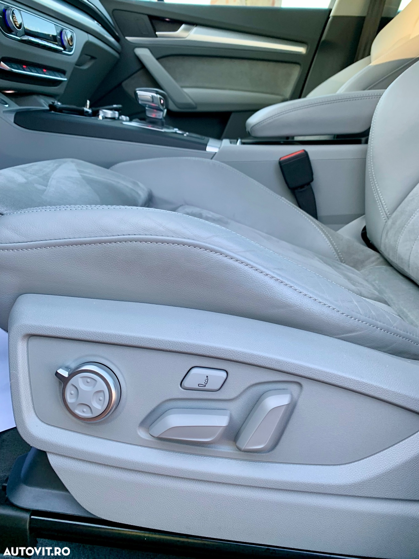 Audi Q5 2.0 40 TDI quattro S tronic Design - 14