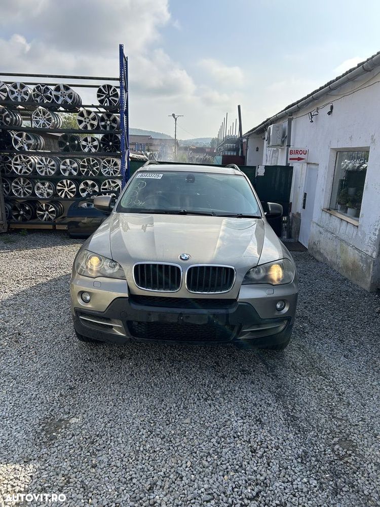 Bara fata BMW X5 E70 2007 - 2010 GRI (1333) model cu spalatoare far - 5