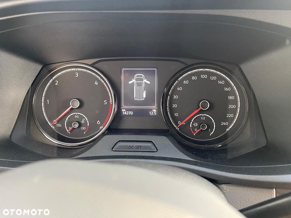 Volkswagen Transporter - 16