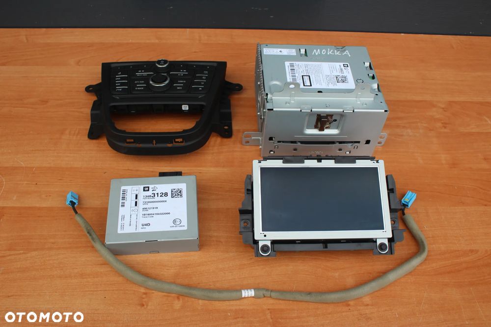 RADIO PANEL WYŚWIETLACZ OPEL MOKKA NAVI 950 EUROPE