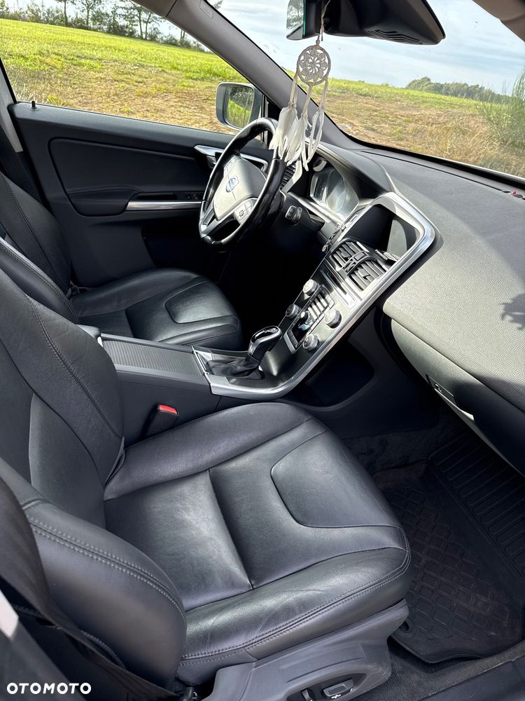 Volvo XC 60 - 10
