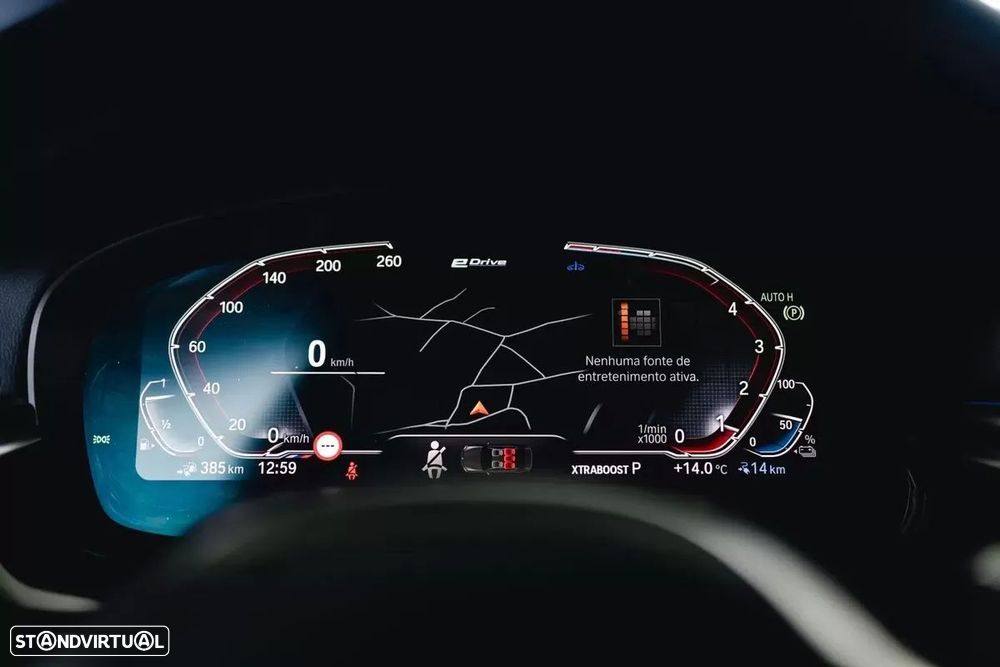 BMW 530 e Pack Desportivo M - 14