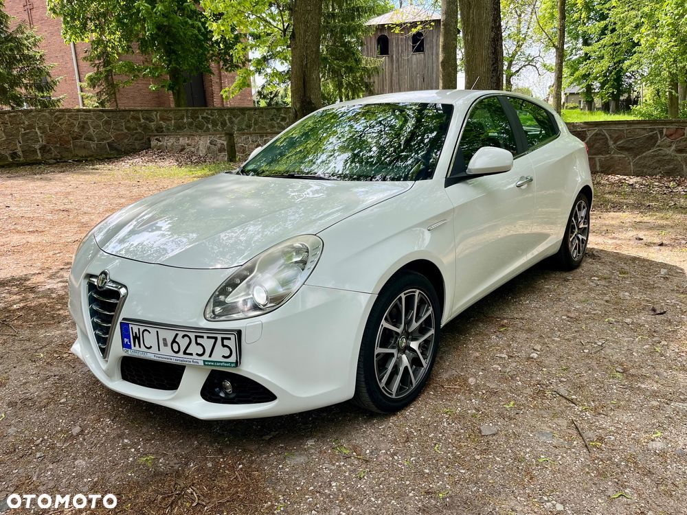 Alfa Romeo Giulietta 2.0 JTDM 16V Turismo - 1