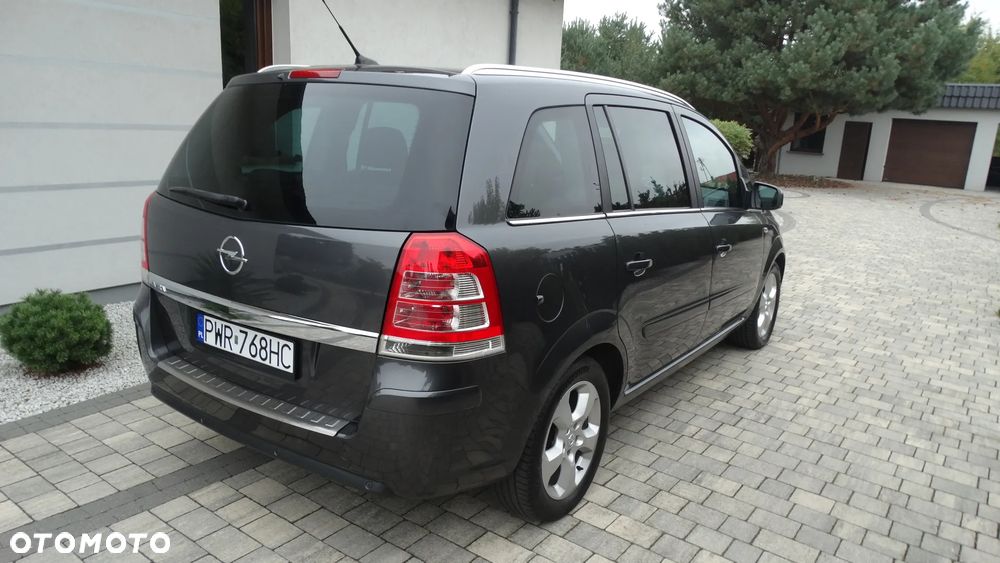 Opel Zafira - 5