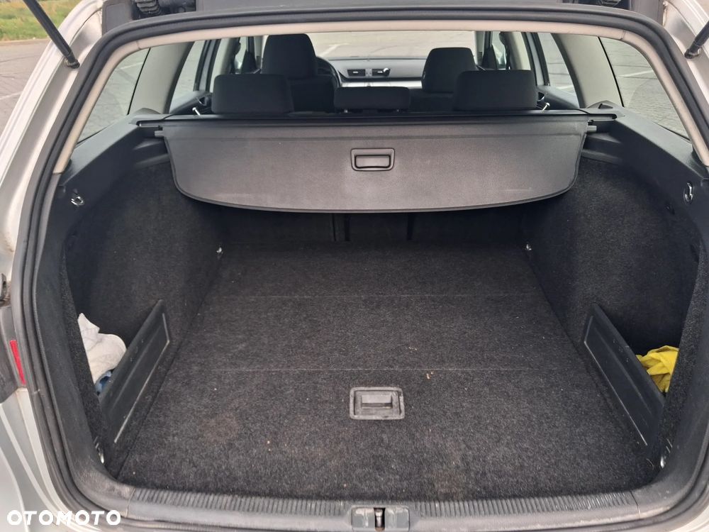 Volkswagen Passat 2.0 Blue TDI SCR Comfortline - 5